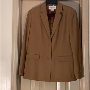 Jones New York 2pc suit unique brown color